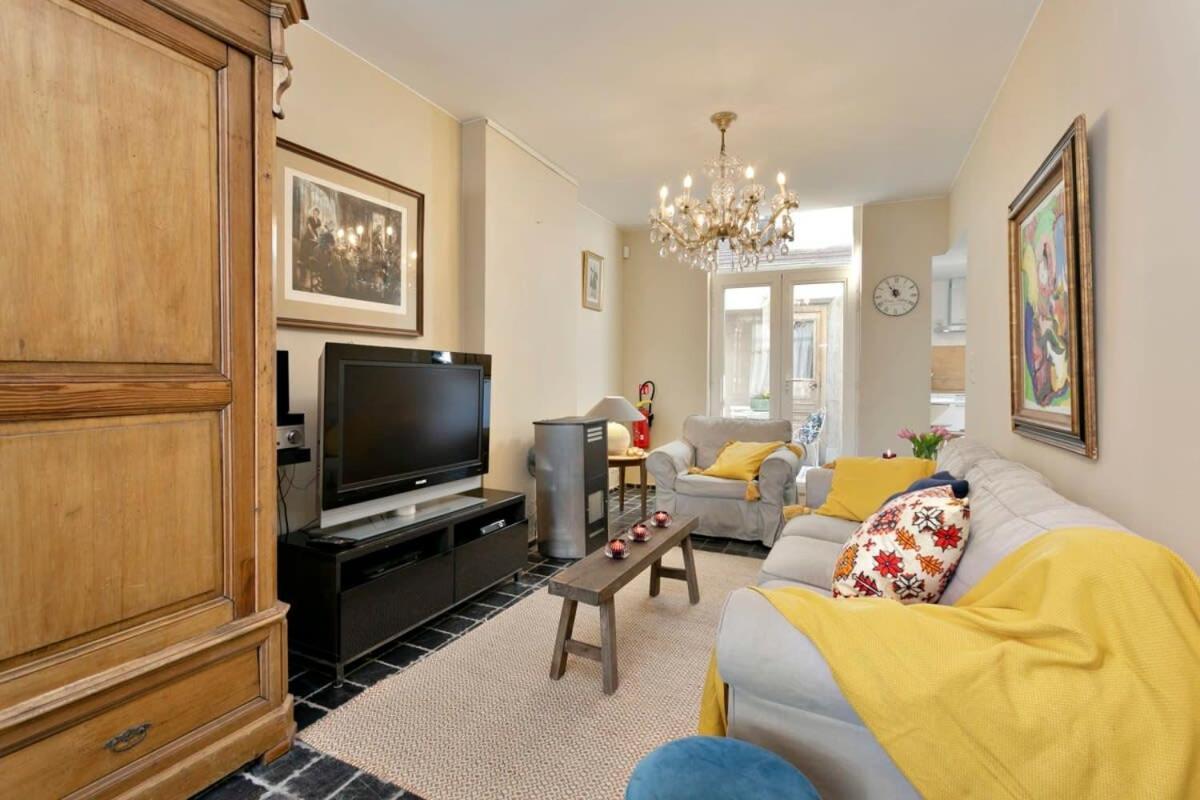 Huswell - Charming Town House In Historic Center Of Bruges Vila Exterior foto