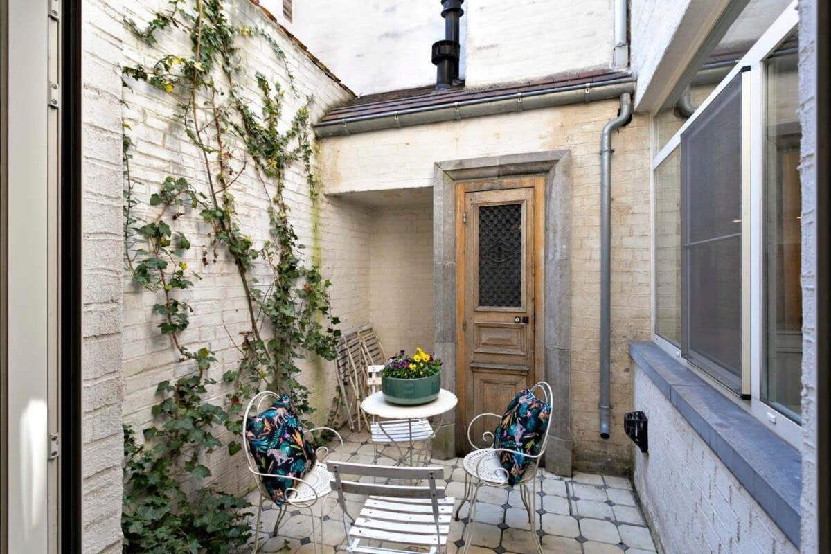 Huswell - Charming Town House In Historic Center Of Bruges Vila Exterior foto